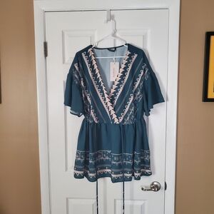 BloomChic Teal and Cream V-Neck Blouse